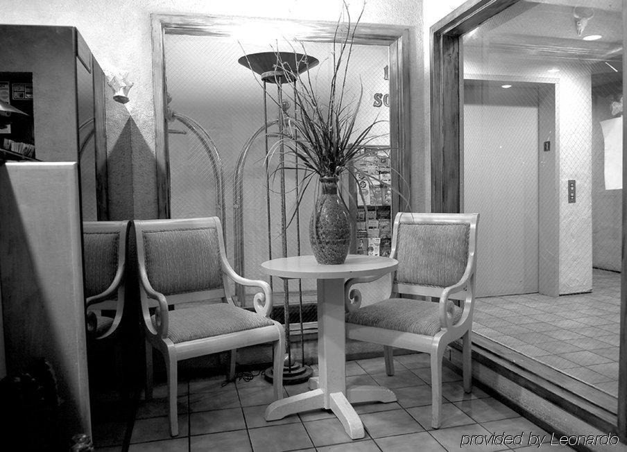 Pacific Inn Santa Cruz Interior photo