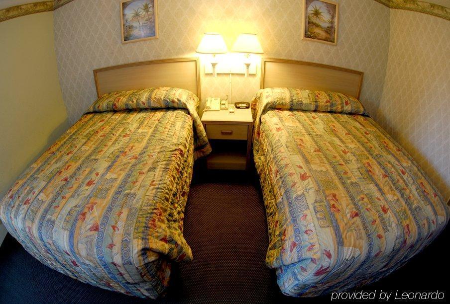 Pacific Inn Santa Cruz Room photo